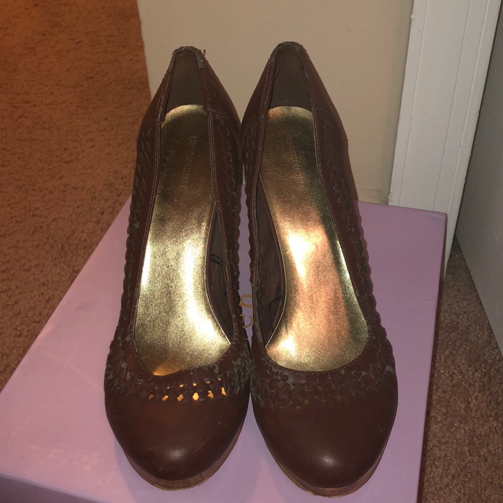 H&M wedge wooden bottom brown